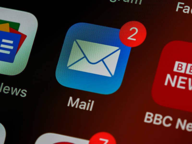 Application mail sur un écran iPhone